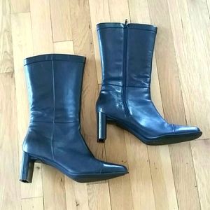 Most comfortable, Black boot